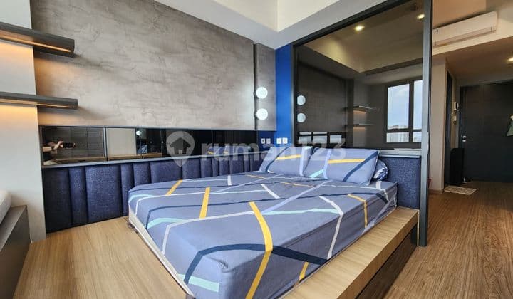 Disewakan apartemen Collins Boulevard, tipe 1BR, tower Hyde lantai 27 unit 2747