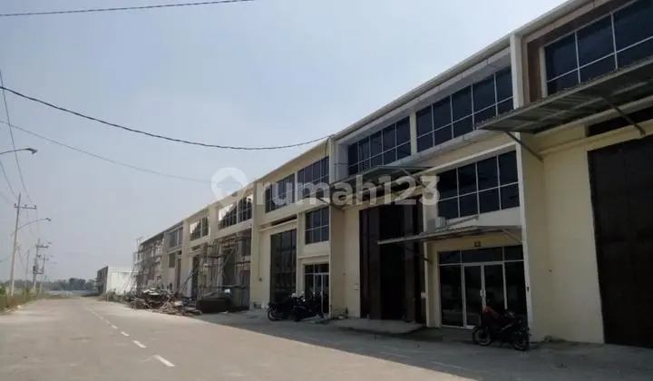 Warehouse Complex near Mojokerto Bus Terminal.