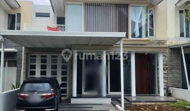 Perumahan Surabaya Barat di Wiyung Green Lake