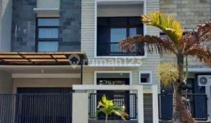 Komplek Perumahan Araya Blimbing Malang Jalan Utama