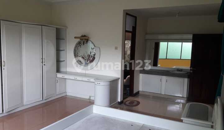 Rumah Terawat Dekat Supermarket Griya Yogya Dan Akses Tol Pasteur