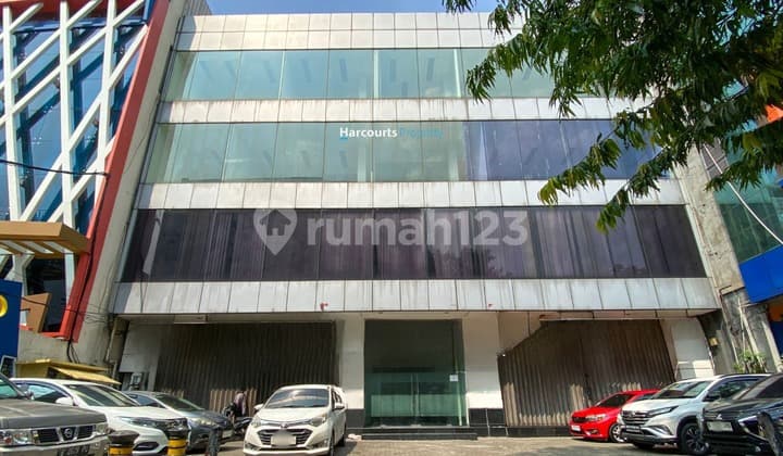 Dijual/Disewakan Mini Building Strategis untuk Kantor atau Usaha Area Jl. Melawai Raya Kebayoran Baru