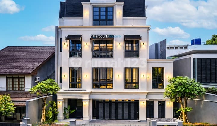 Dijual Rumah Brand New Modern American Classic Area Jl. Cibeber Kebayoran Baru