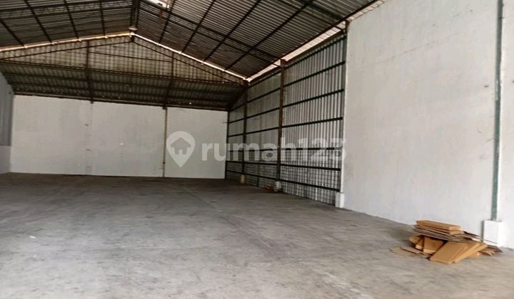 Warehouse in Kalideres Warehouse in Kalideres