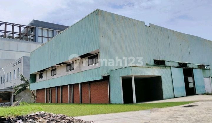 Gudang Danau Sunter Selatan