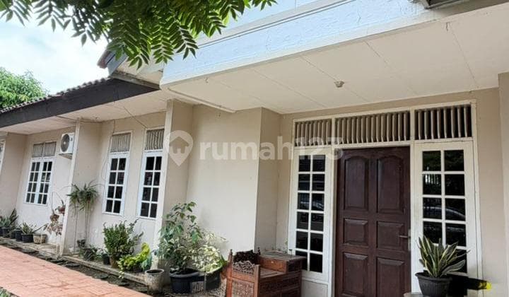 Nice Villa Melati Mas Ready to Live Semi Furnished Tidy Good