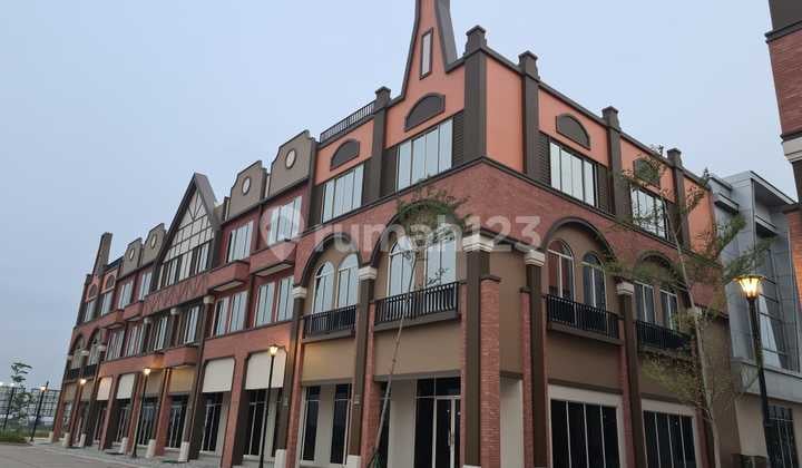 Disewa Ruko Pik2 La Riviera, Siap Pakai, Brand New
