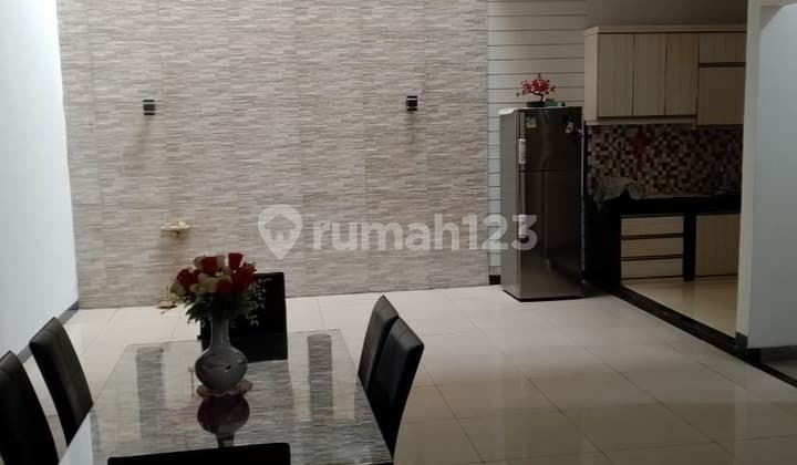 Dijual Rumah Bagus di Green Lake City Cluster Asia. Furnish Luas 8X15m