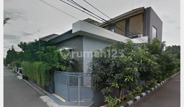 Harga Terbaik di Turangga! Rumah Hoek, Lux Full Jati Dilengkapi Paviliun untuk Usaha/Kantor
