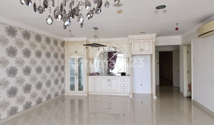 Furnished Ready-to-Occupy Apartment at Pantai Mutiara