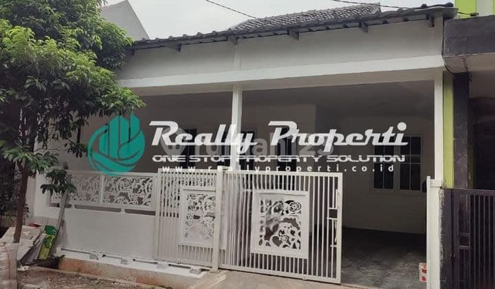 For Sale Renovated House Inside Cluster In Kemang Pratama South Bekasi.