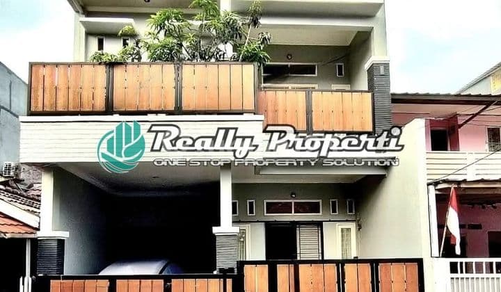 Dijual Rumah 2 Lantai Semi Furnished Di Galaxy Jakasetia Bekasi Selatan