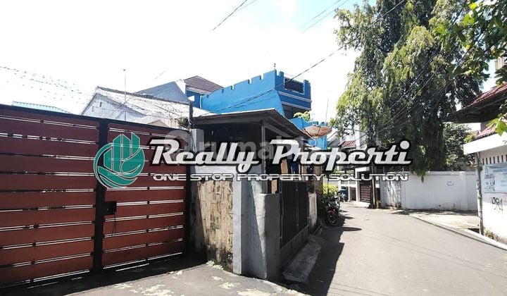 Dijual Rumah 2 Lantai Perlu Renivasi Dipinang Ranti Makasar Jakarta Timur.