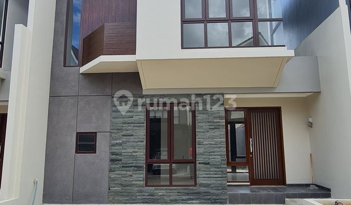 Rumah Brand New 2Lt Desain Modern Tropis
