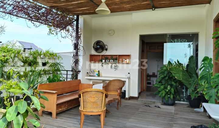 Rumah Bagus Desain Modern Minimalis Dengan Area Rooftop Di Pulomas Jakarta Timur