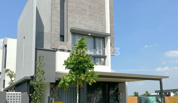 Rumah 3 lantai cluster Yara at the KAIA Grand Wisata Bekasi