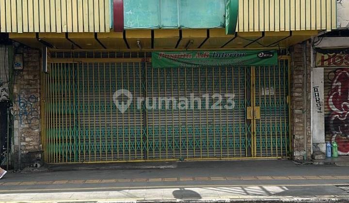 Strategic Shop House on Jl. Suryakencana