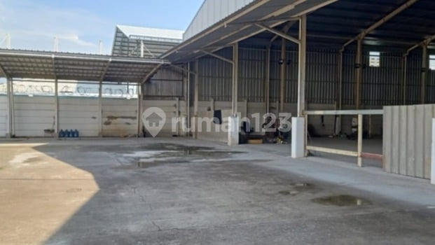 Gudang dengan Lokasi Super Strategis Pinggir Jalan Raya Babelan - Belendung