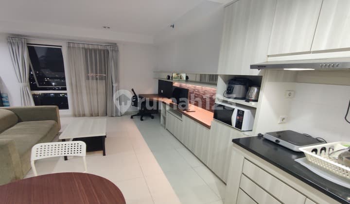 Super Cheap 1BR Apartment Azalea Suites 17th Floor Cikarang Bekasi