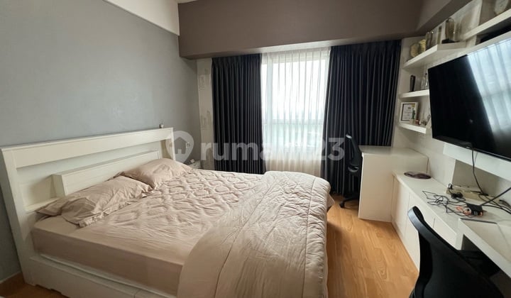 The Springlake View Freesia Studio Furnished Summarecon Bekasi