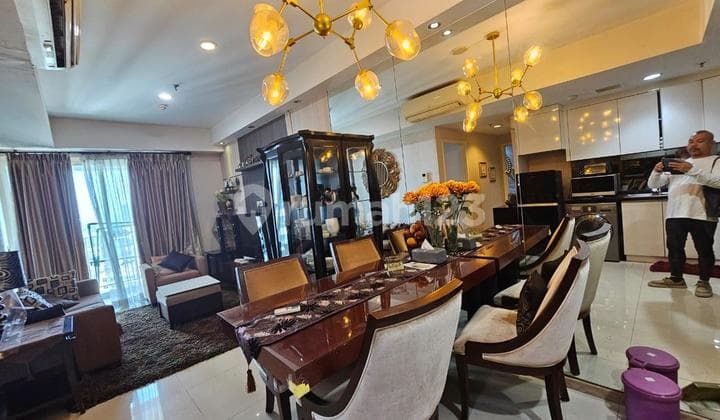 Apartement Casa Grande 2 BR Semi Furnished Bagus