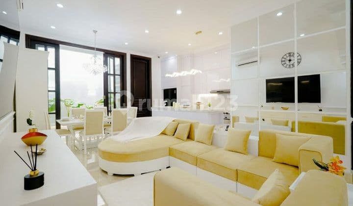 Rumah Cantik, Dekat Pondok Indah Mall, Lux