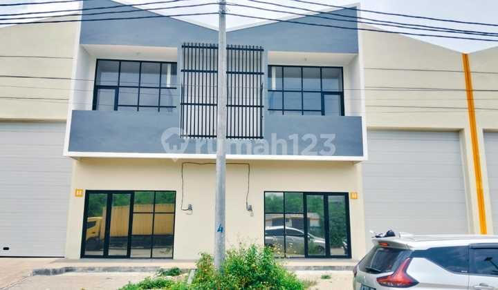 Disewakan Gudang Kapuk Berlian Gandeng LB 390 Ada Officr