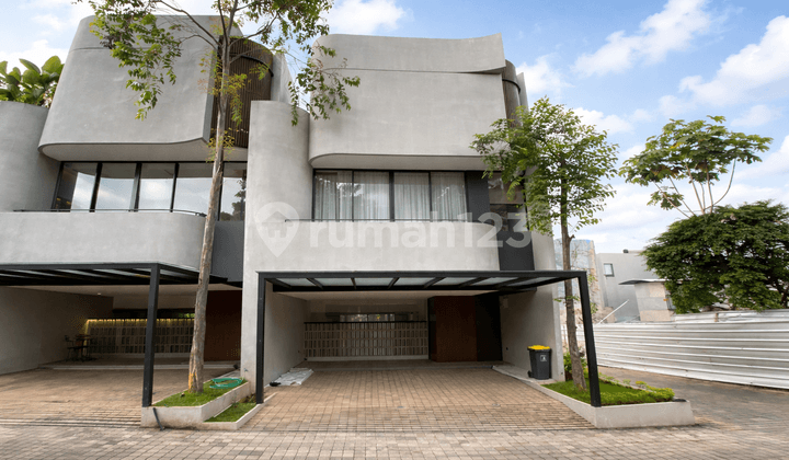 Rumah Brand New di Andara Dekat Pintu Tol View Danau