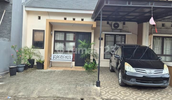 Rumah Minimalis Rapih Bangunan Mezanin 10 Menit ke Tol