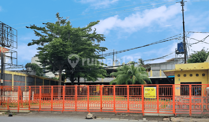 Ruang Usaha 3 Lantai Lokasi Pinggir Jl. Raya Depok