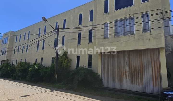 Gudang 3 Lantai di Pondok Cabe Cocok untuk Berbagai Usaha