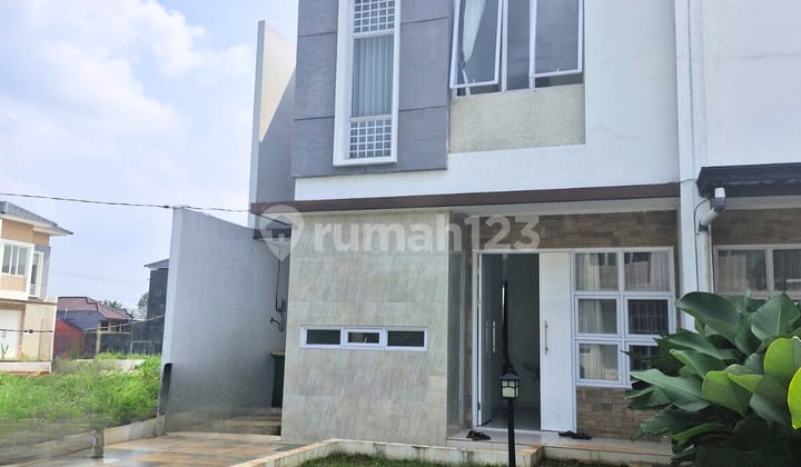 Disewa Rumah Modern Minimalist 2 Lantai 3 Kamar di Komplek Cinere Parkview