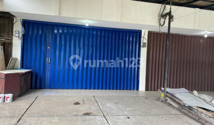 Disewakan Ruko 3 Lantai Depan Cinere Mall