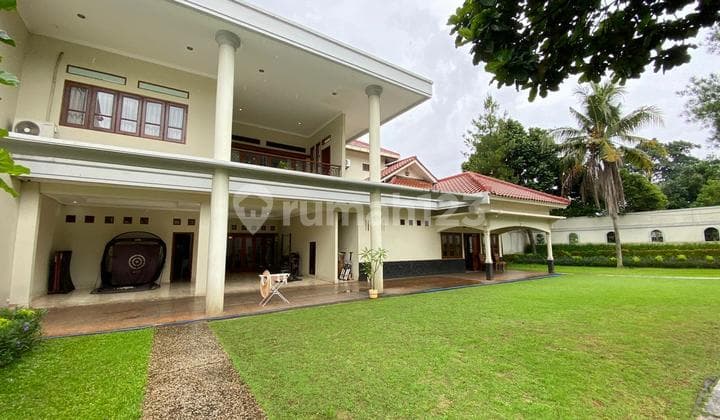 Luxury Residence on an Extra Large Land in Margonda