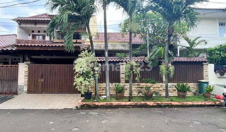 Rumah dalam Komplek Asri dan Bebas Banjir di Cinere