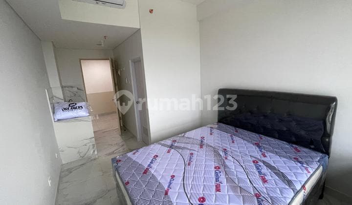 Apartemen Tipe Studio Furnished Harga Murah di Parc South city