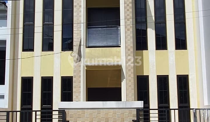 Rumah Minimalis di Cinere 4 Kamar Tidur Siap Huni Harga Terjangkau