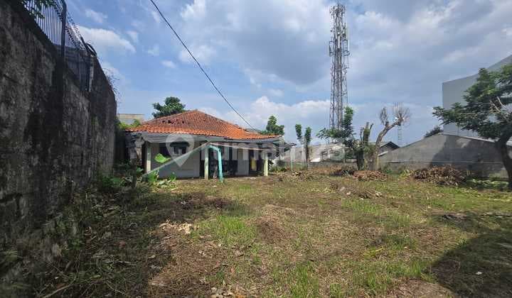 Land Count House 630 M2, Location on the Edge of Cinere Main Road