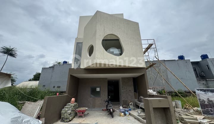 Rumah Modern 3 Lantai Menjangan Ciputat