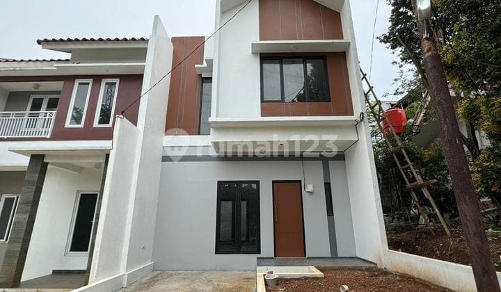 Rumah Scandinavian Dekat Graha Cinere