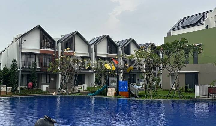 RUMAH BARU RENOVASI RAPIH 4 KAMAR DI GADING SERPONG LEONORA