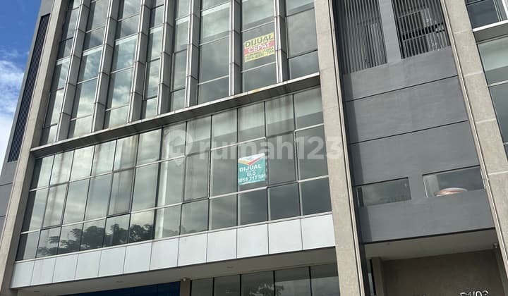 New Very Neat 4-Storey Studio Loft in New BSD