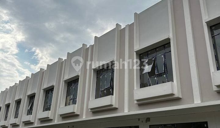 Ruko 2 lantai full bangunan siap pakai di gading serpong