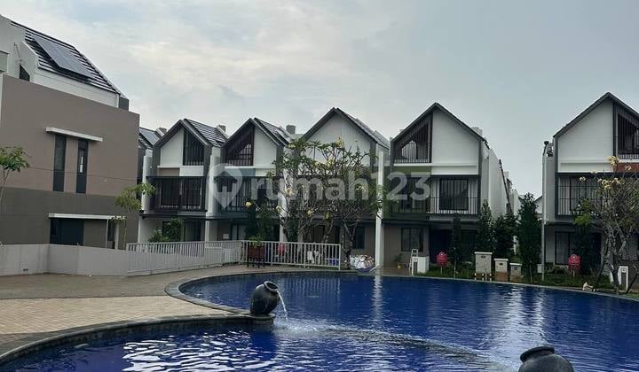 Rumah siap huni rapih jual rugi 200jt jadi 2,4 M