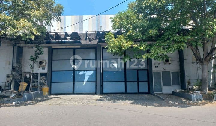 Gudang Safe N Lock 2 Unit Jejer Siap Pakai