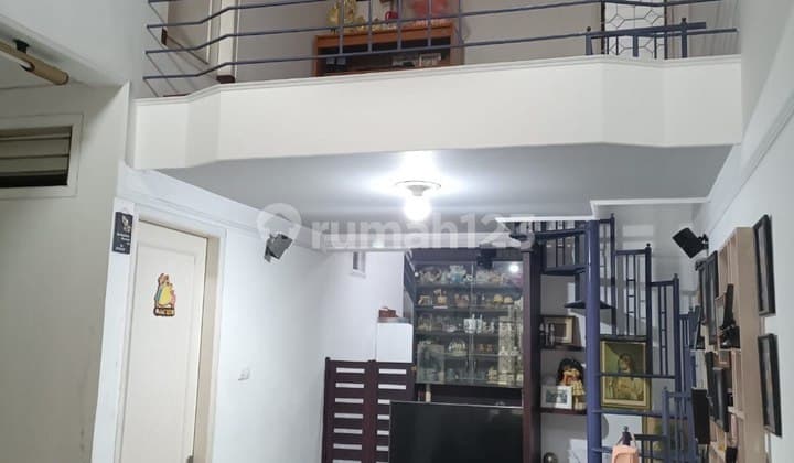Rumah Pakuwon City Siap Huni Furnish