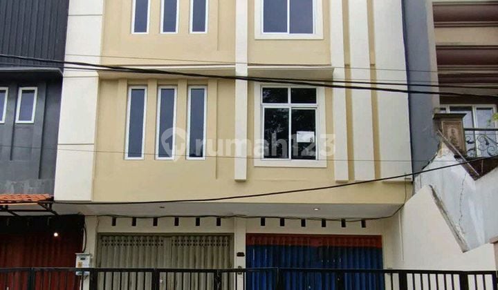 Dua Ruko Jejer Nol Jalan Merr Strategis Dua Ruko Jejer Nol Jalan Merr Strategis