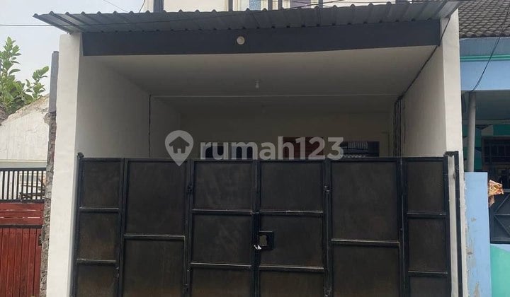 Rumah Kos Semolowaru Selatan Furnish