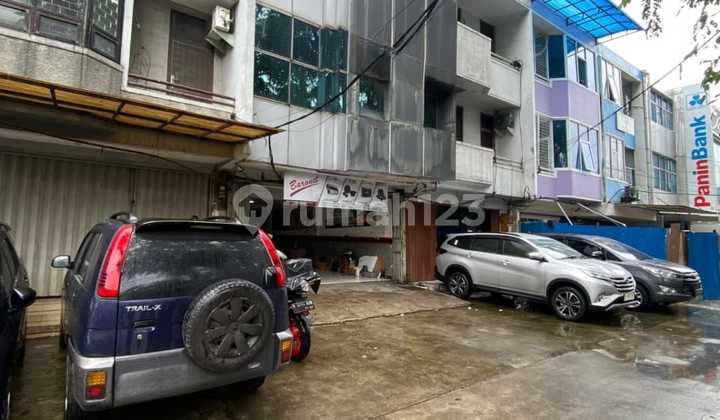 Rudy Cen Dijual Ruko Di Green Garden 5X30 Dekat Mc Donald