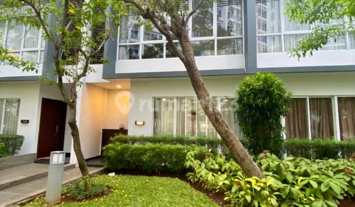 RUDY CEN disewa rumah Puri Mansion Town House FURNISHED